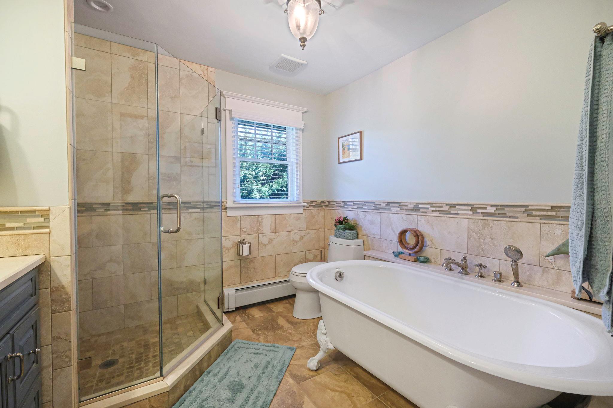 11 Bohack Court, Sayville, New York image 21