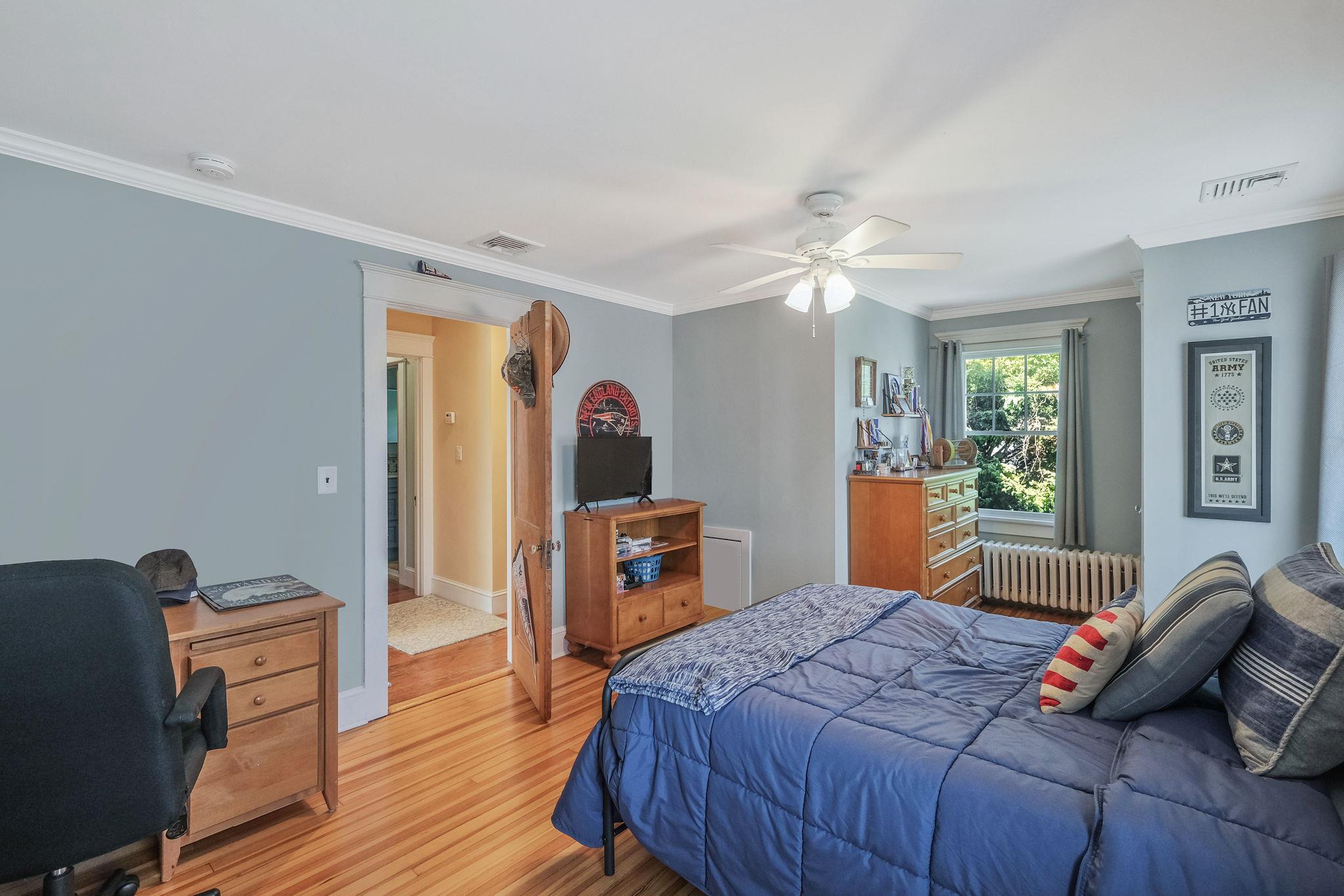 11 Bohack Court, Sayville, New York image 24