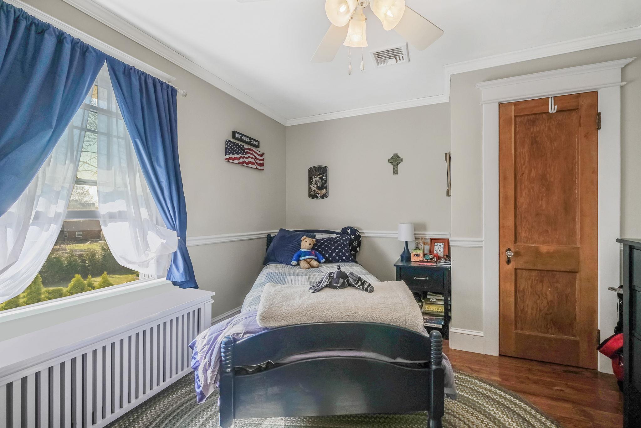 11 Bohack Court, Sayville, New York image 28