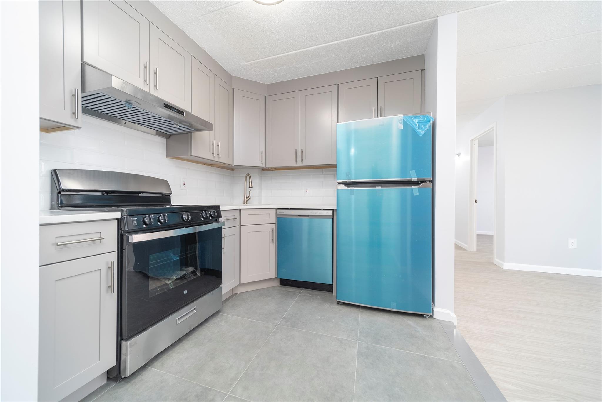 134-46 Maple Avenue 7A