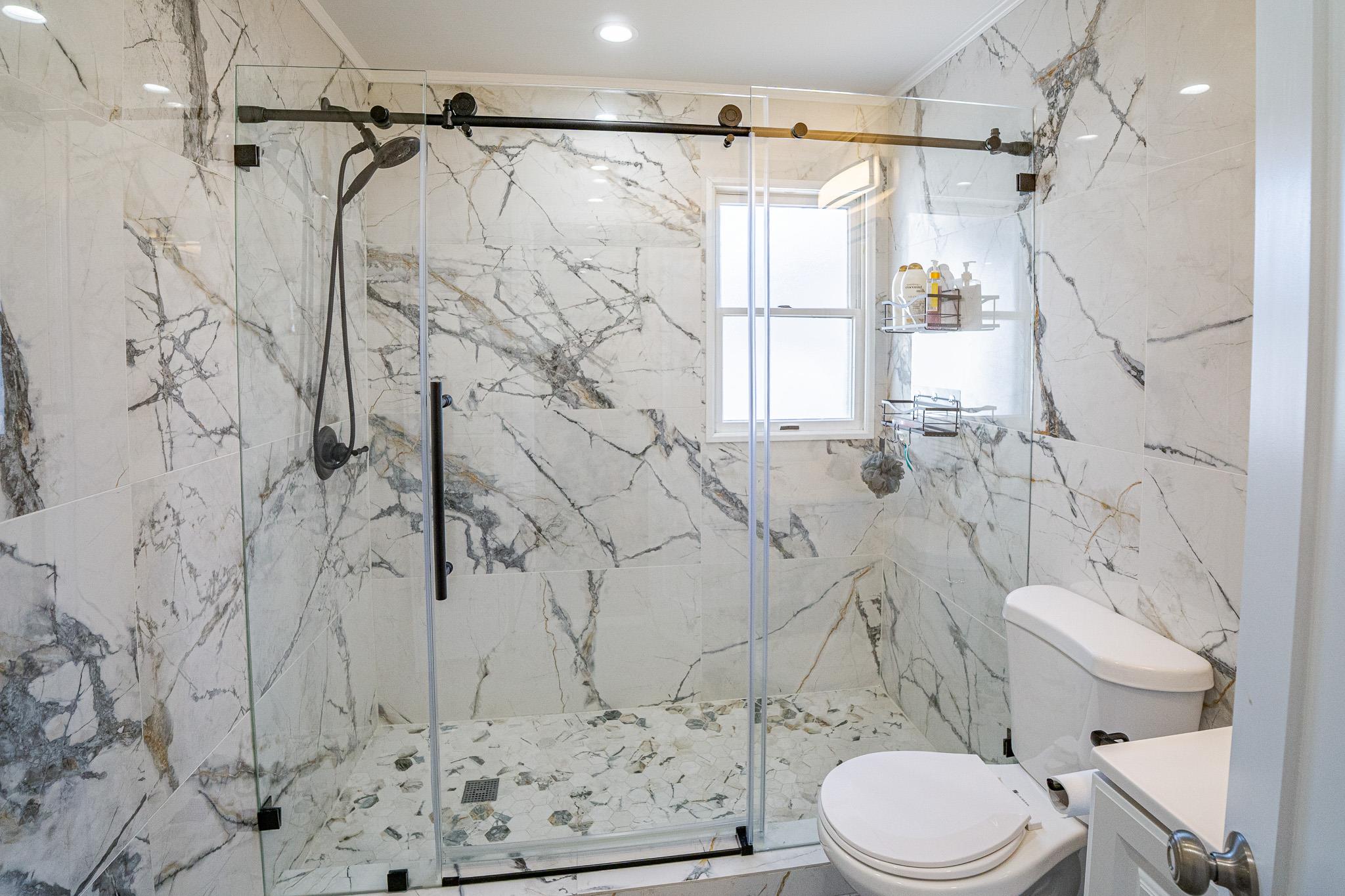 20 E Bay Drive, West Islip, New York image 22