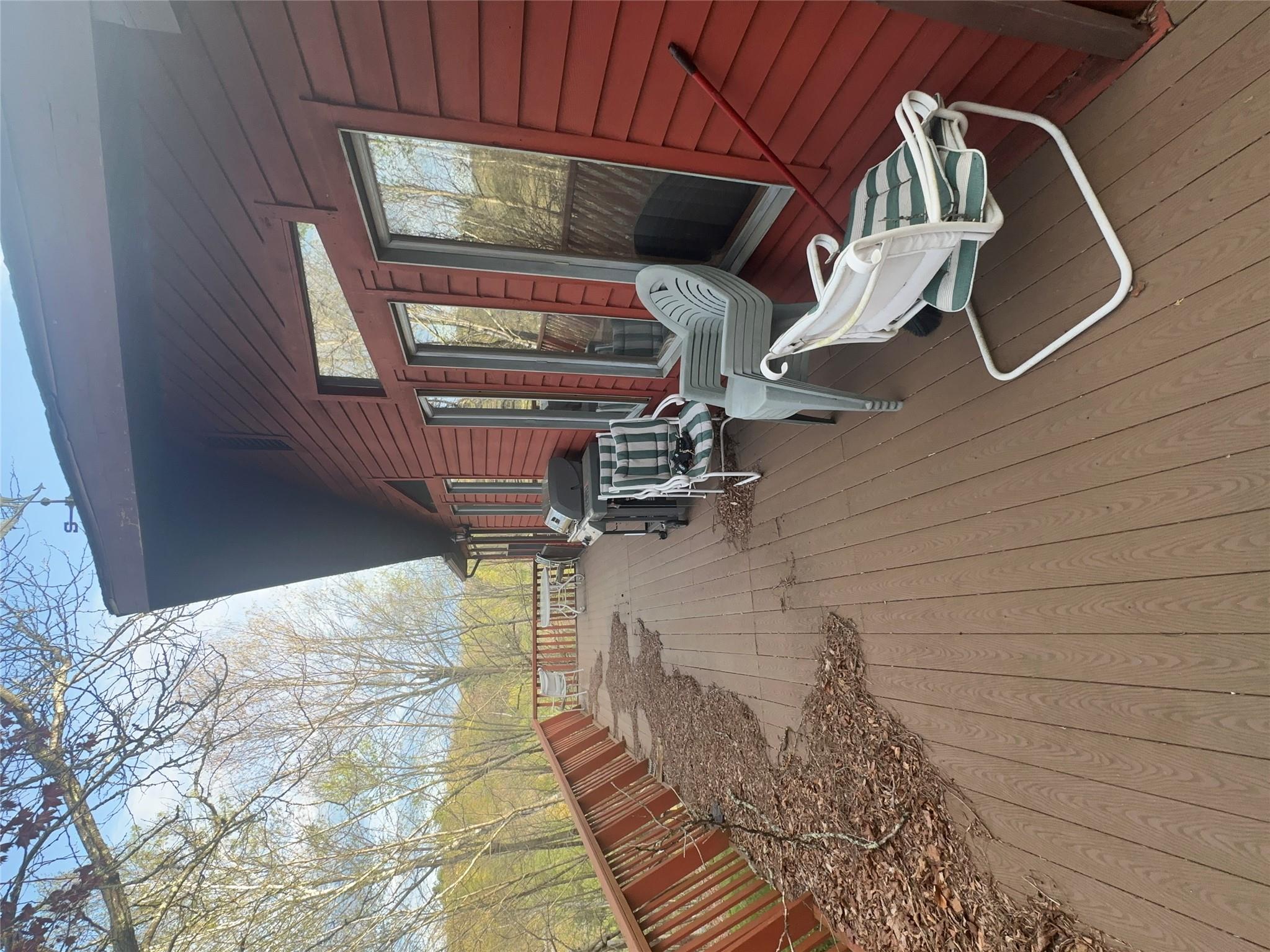 93 Lake View Dr Dr, Swan Lake, New York image 5