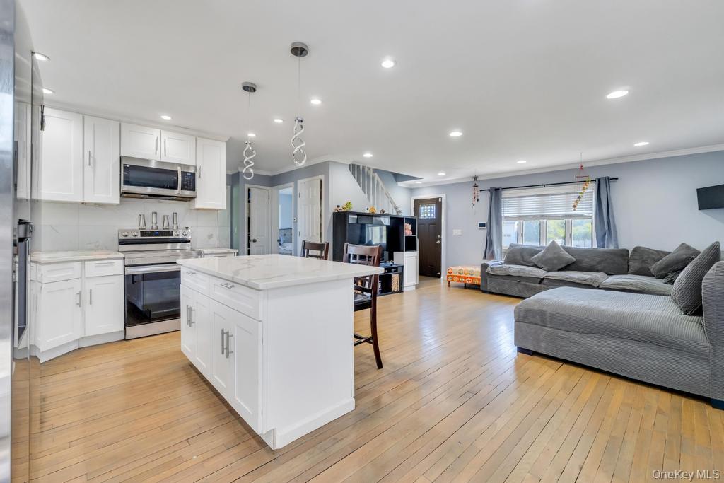 259 N Rutherford Avenue