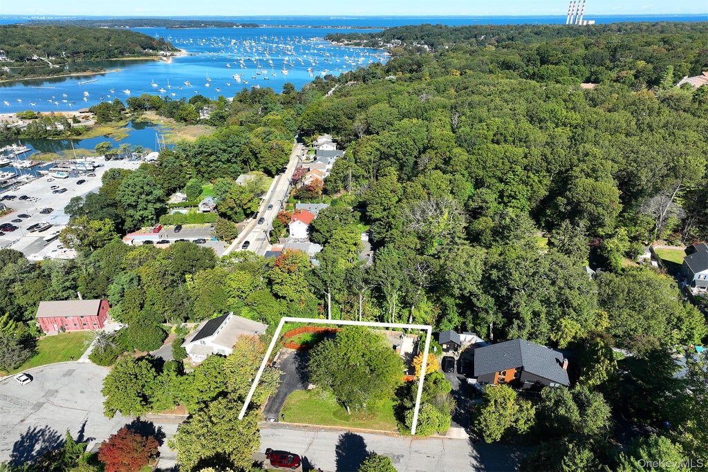 Photo of 10 Cathy Court, Northport, NY 11768 (MLS # 1056675)