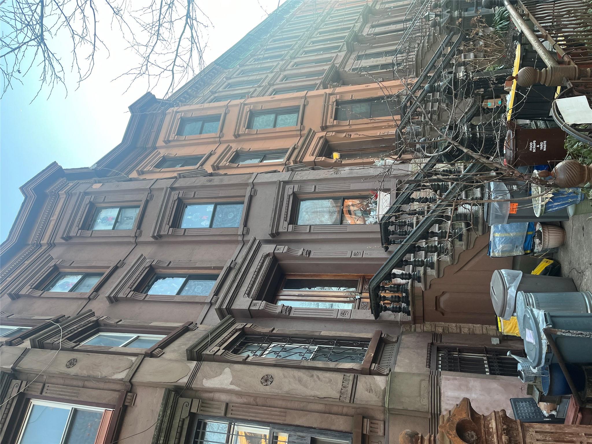132 Macdonough Street