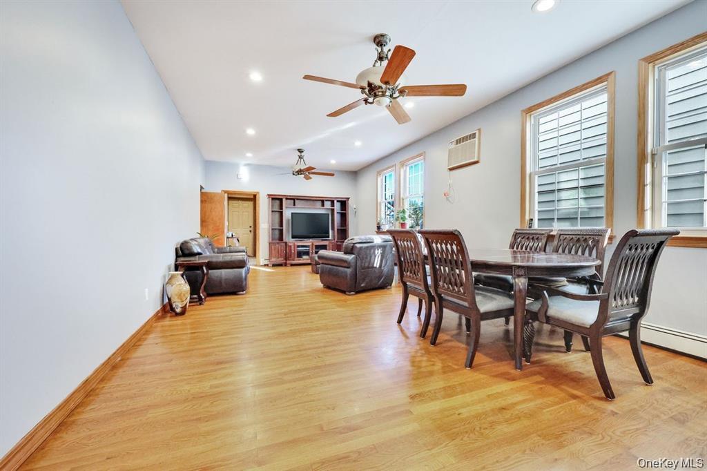 Malverne, New York 11565, United States, 5 Bedrooms Bedrooms, ,3 BathroomsBathrooms,Residential,Active,248966