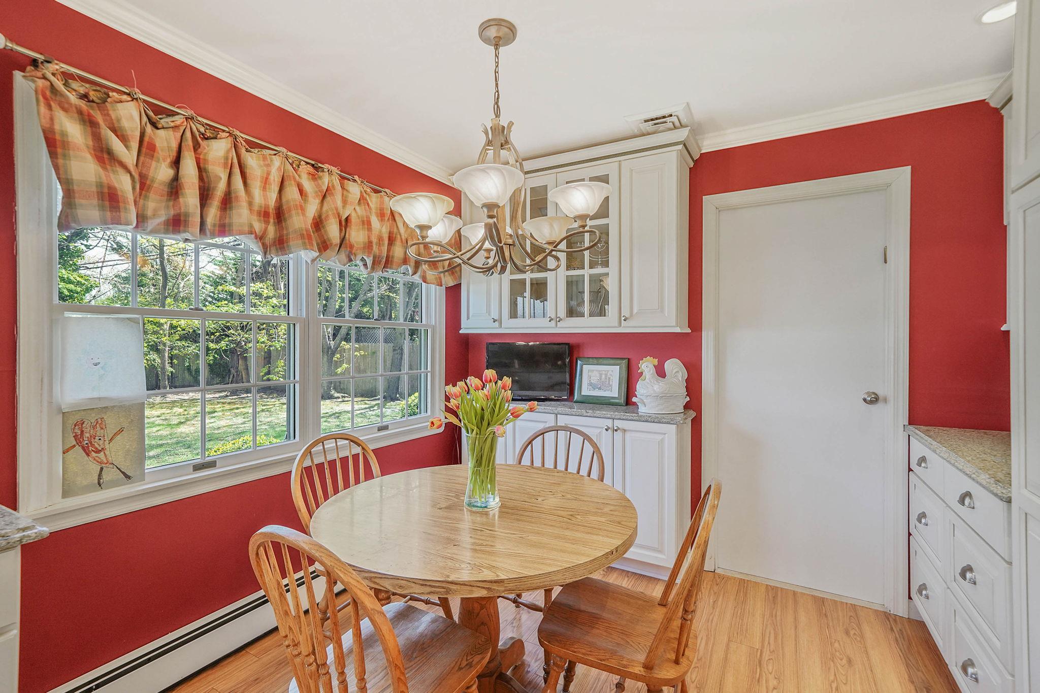 18 Botany Lane, Stony Brook, New York image 10