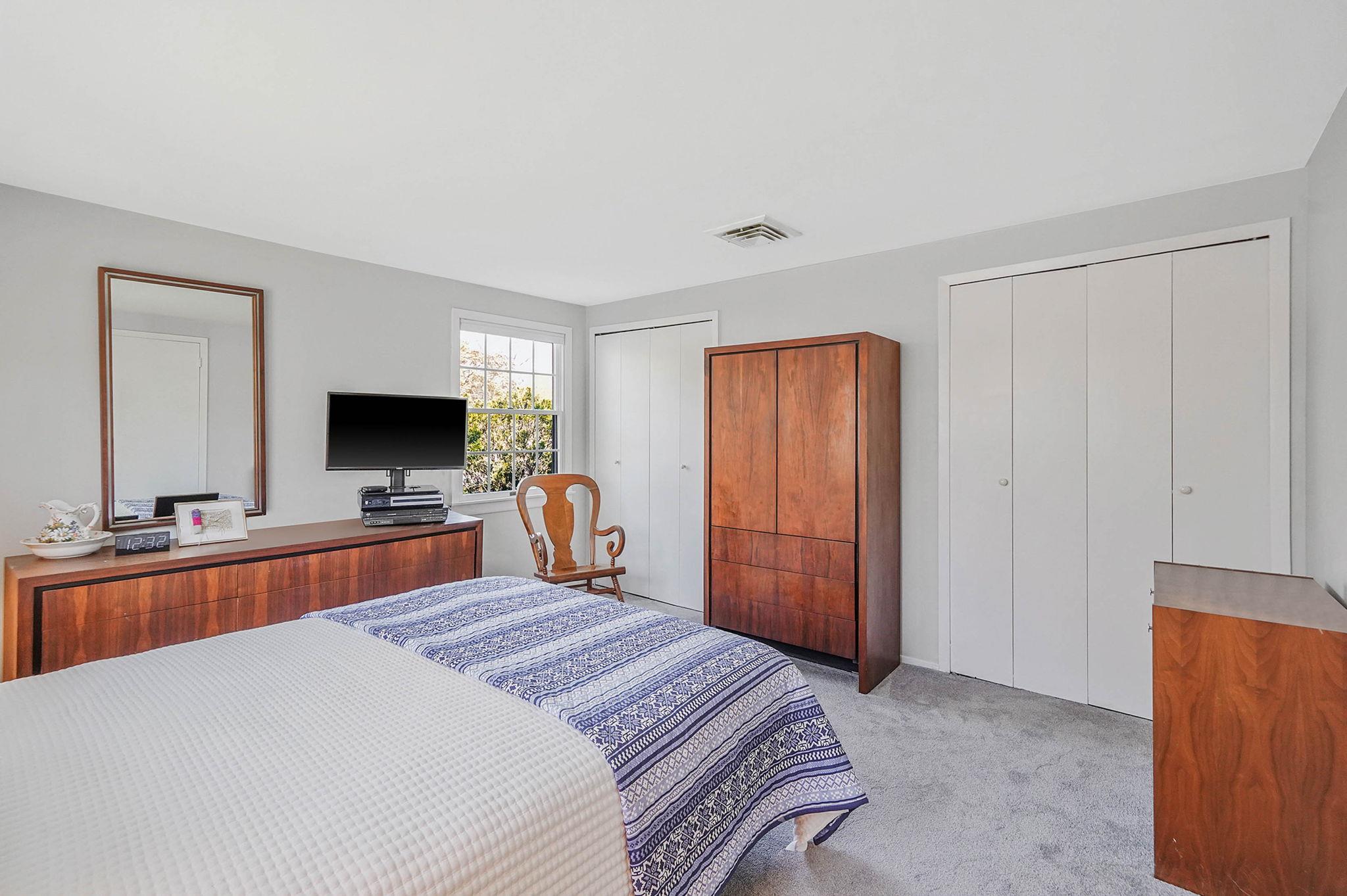 18 Botany Lane, Stony Brook, New York image 20