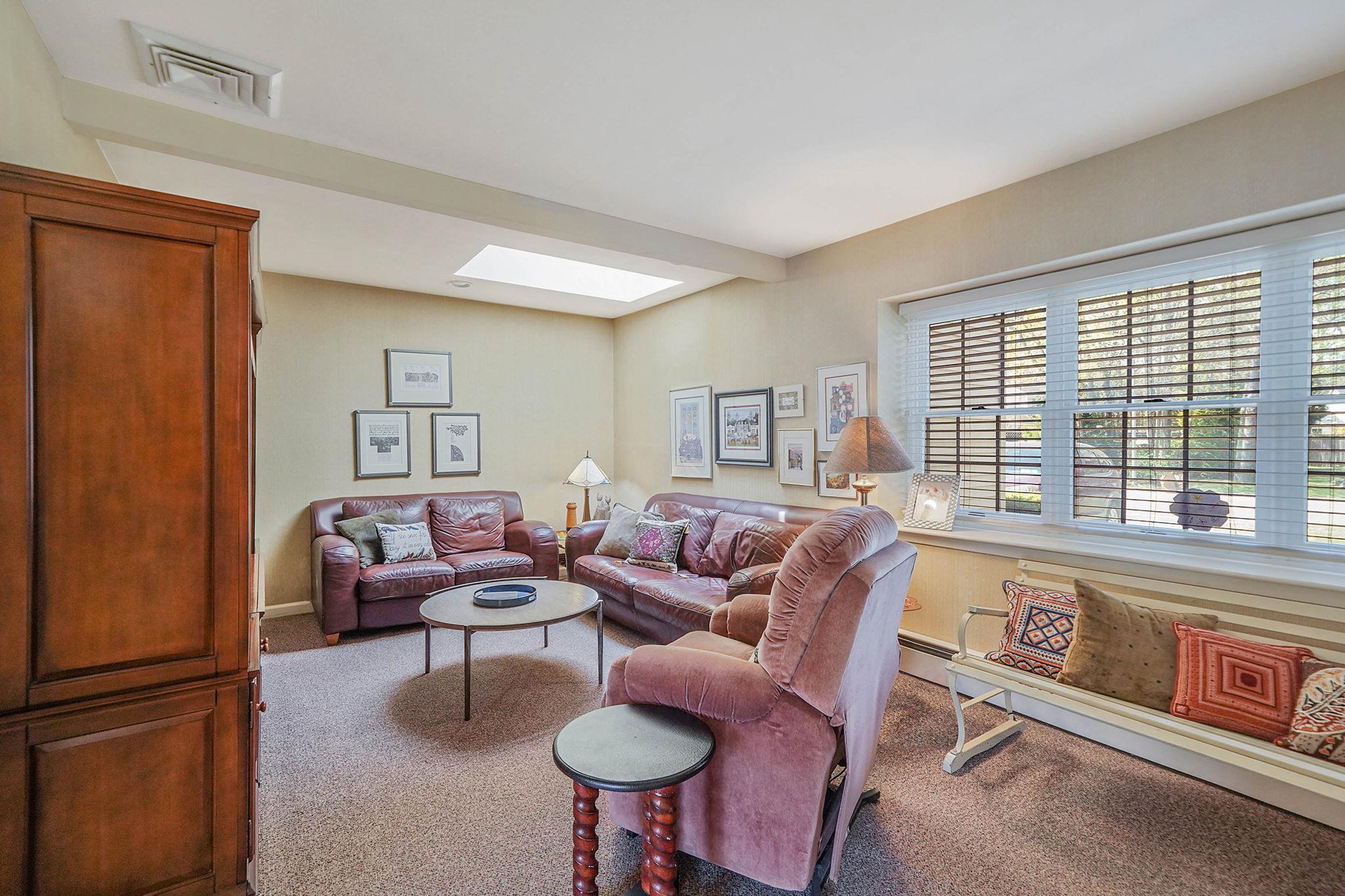 18 Botany Lane, Stony Brook, New York image 15