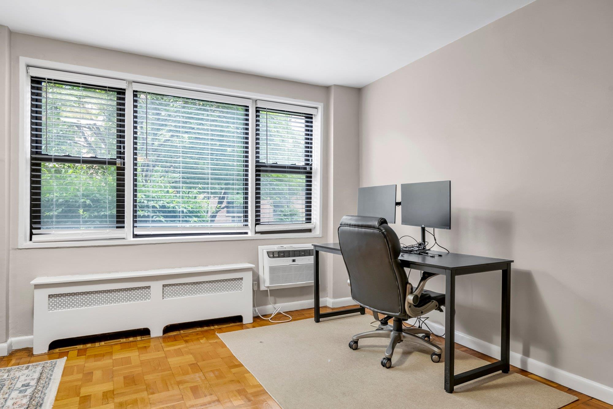 1 Birchwood Court 1N