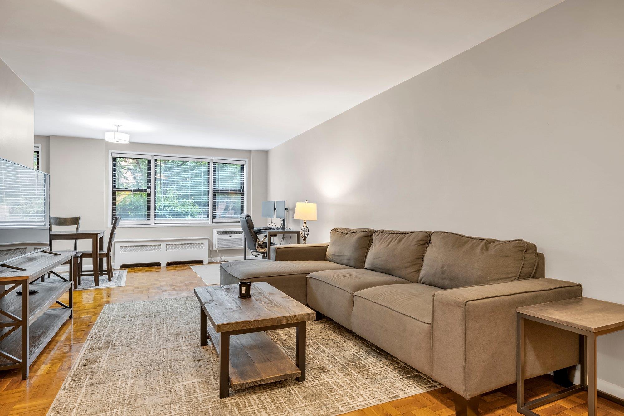 1 Birchwood Court 1N