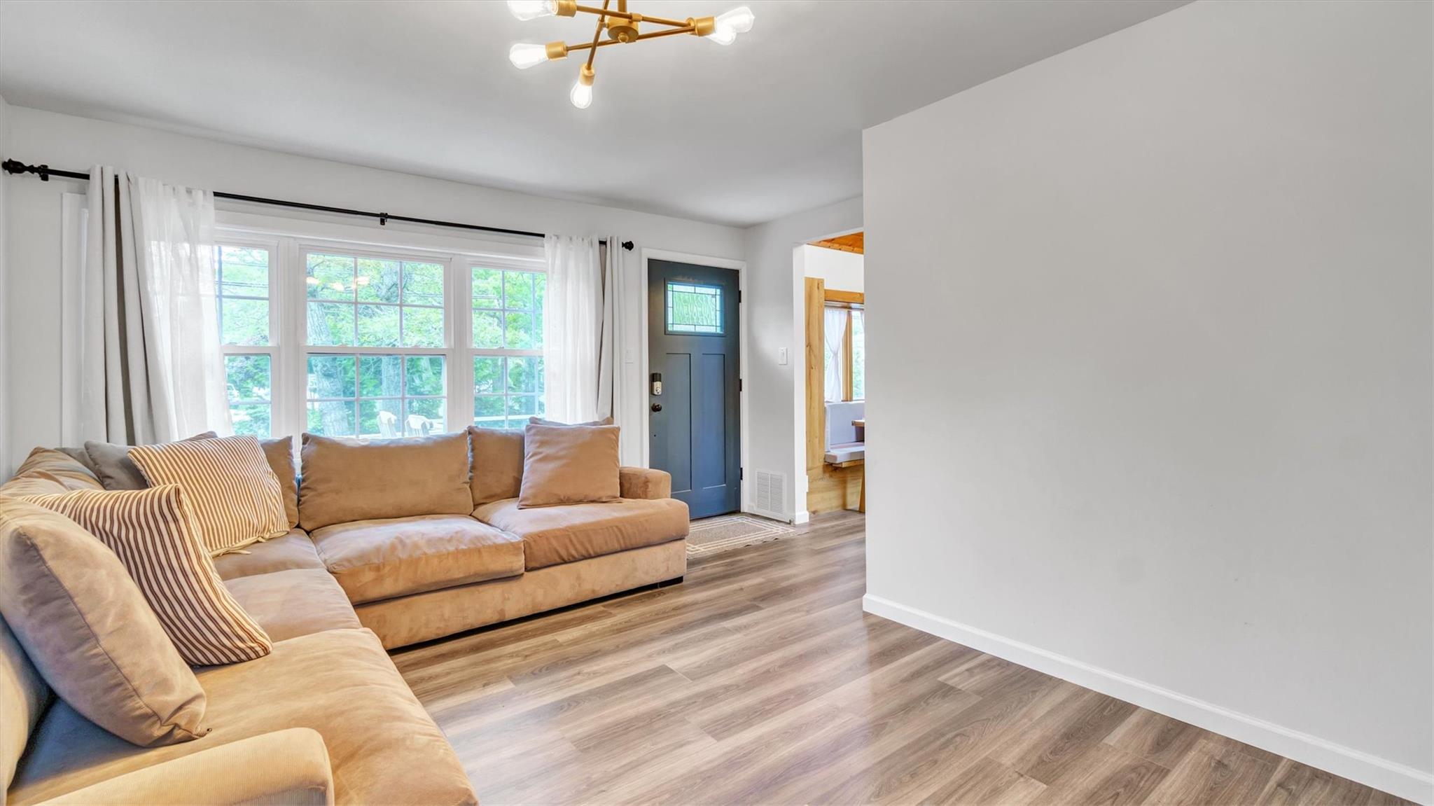 48 Springville Road, Hampton Bays, New York image 17