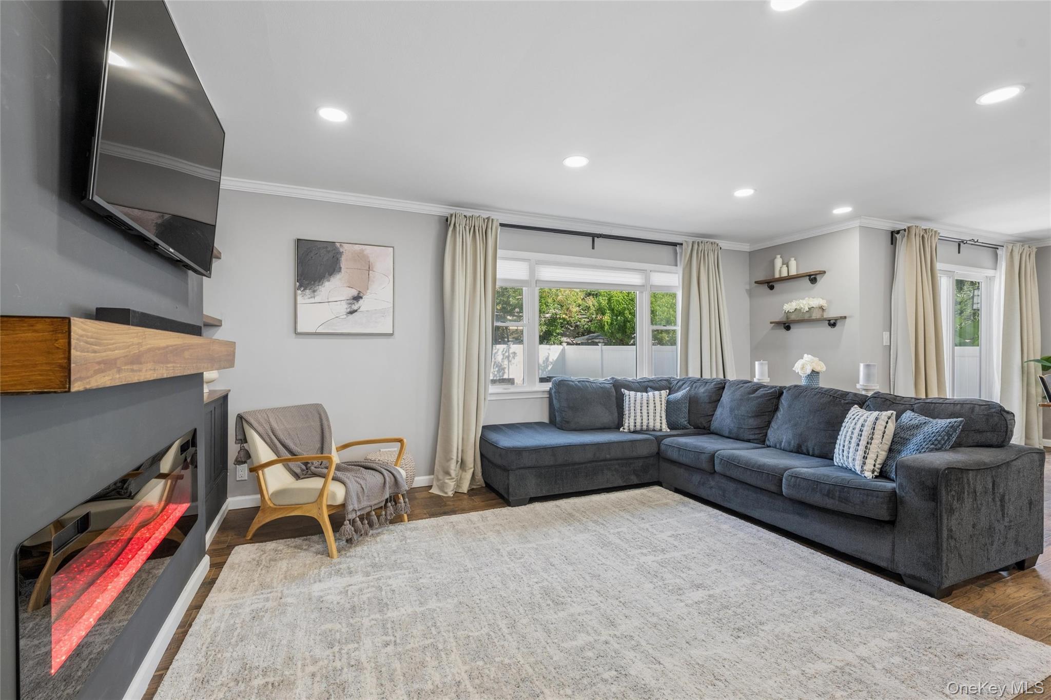 12 Lillian Lane