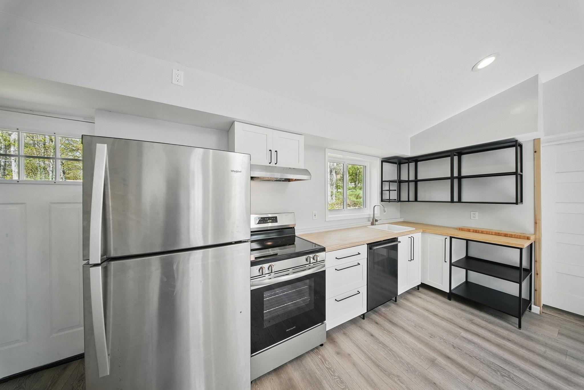 31 Minisink Trail, Glen Spey, New York image 9
