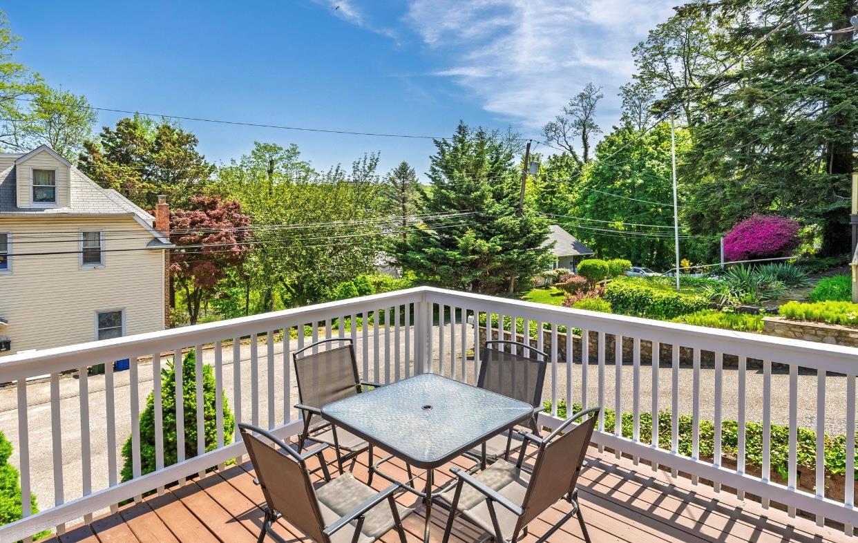 217 Bayview Terrace, Port Jefferson, New York image 6