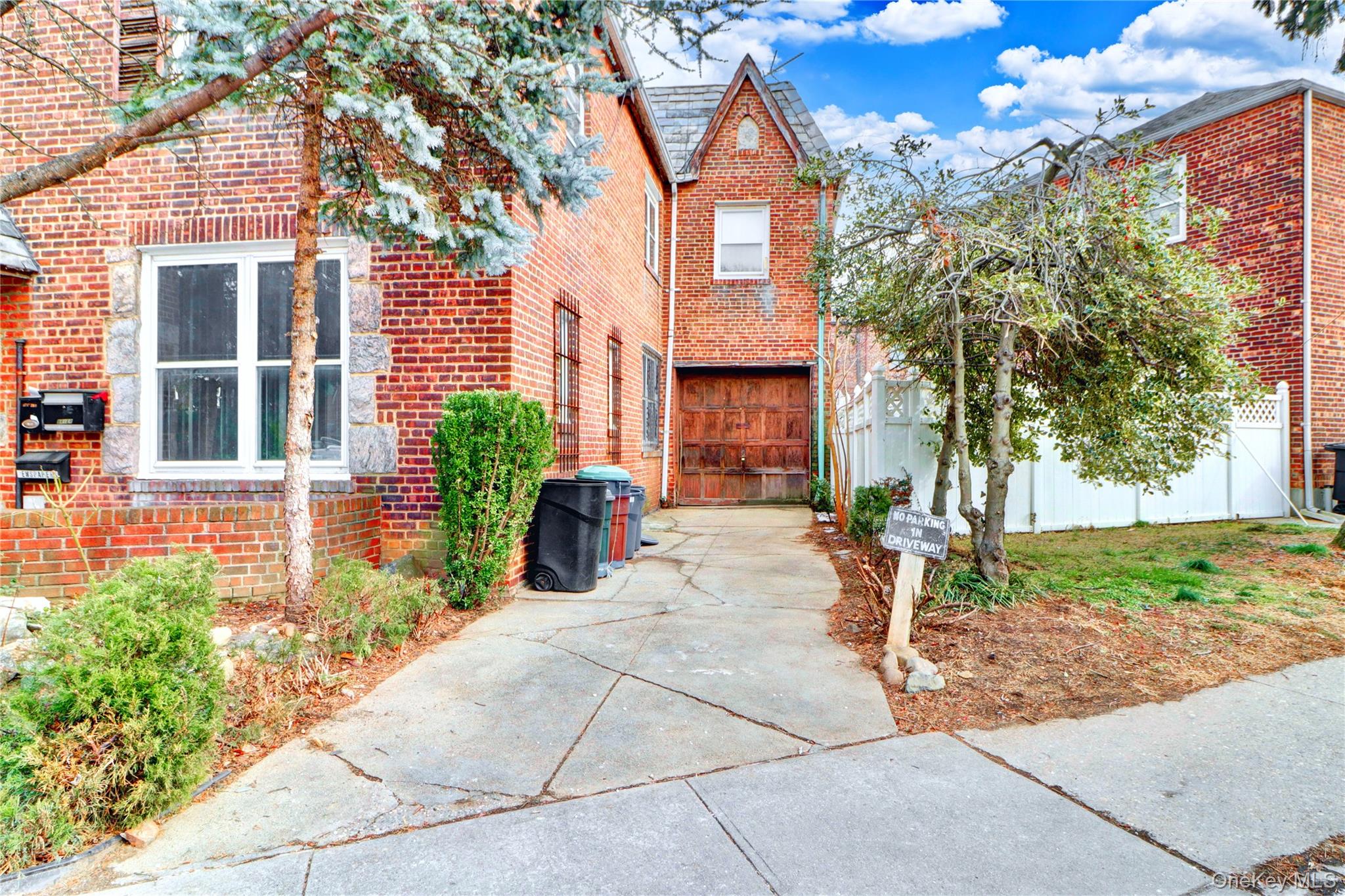 6743 Selfridge Street