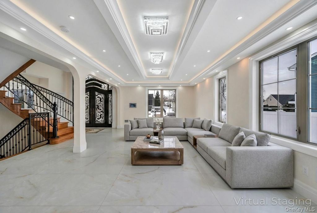 Photo of 2481 Putnam Drive, East Meadow, NY 11554 (MLS # 957808)