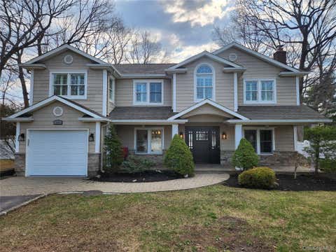 Homes For Sale - 67 Wicks Path<br/> Commack, NY 11725