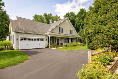 Condo For Sale - 5 Maggie May Way<br/> Cold Spring, NY 10516