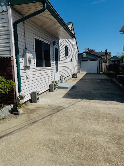 10 Schley Avenue