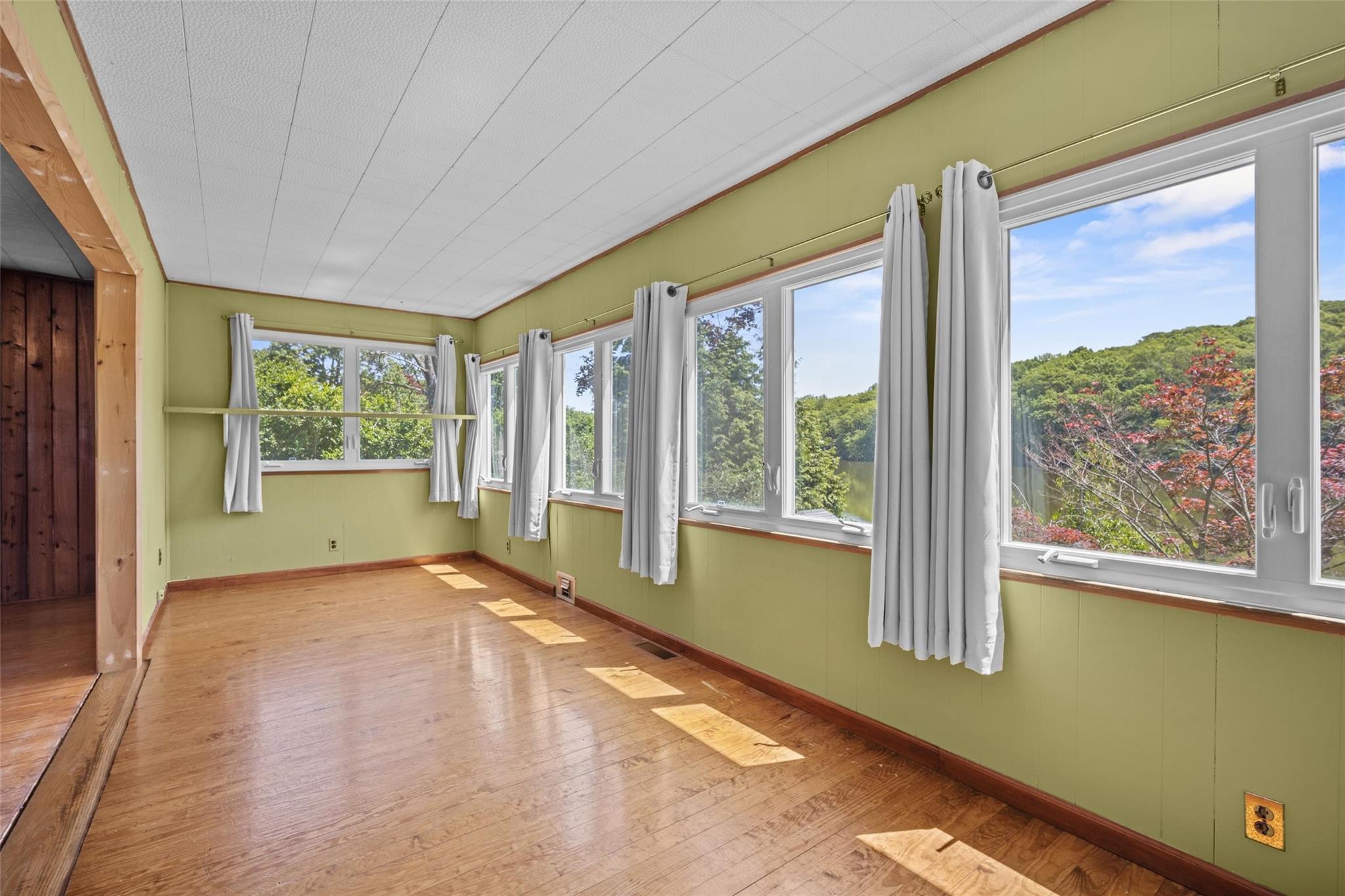 65 Lakeside Road, Mahopac, New York image 13