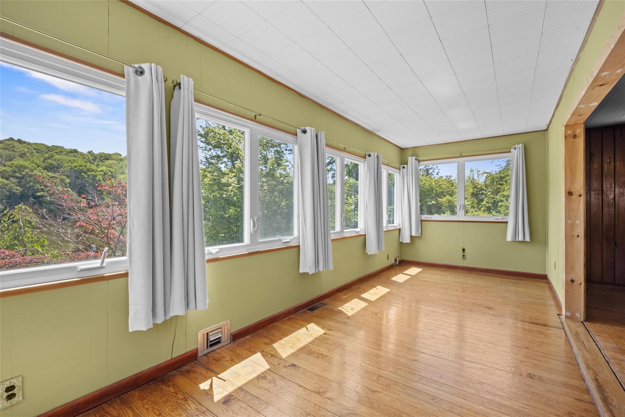 65 Lakeside Road, Mahopac, New York image 14