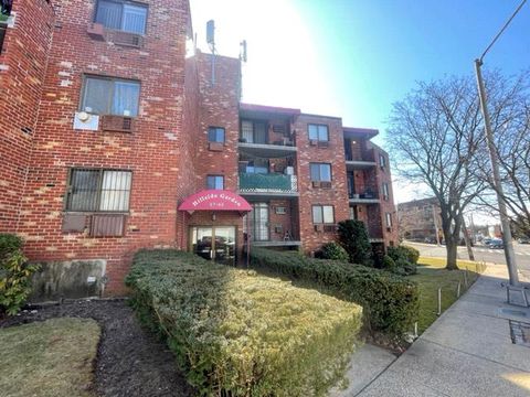 5745 74th Street 306 Middle Village NY 11379