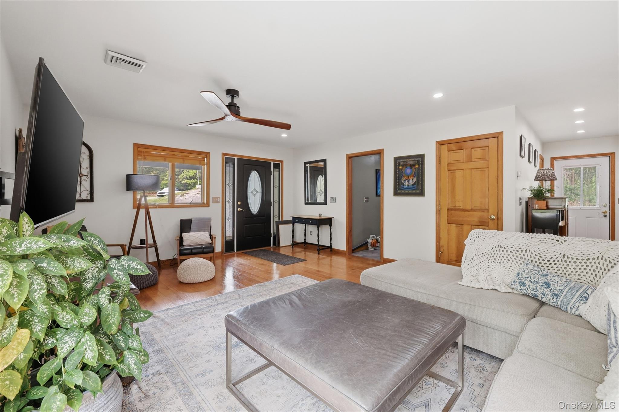 128 Sawmill Road