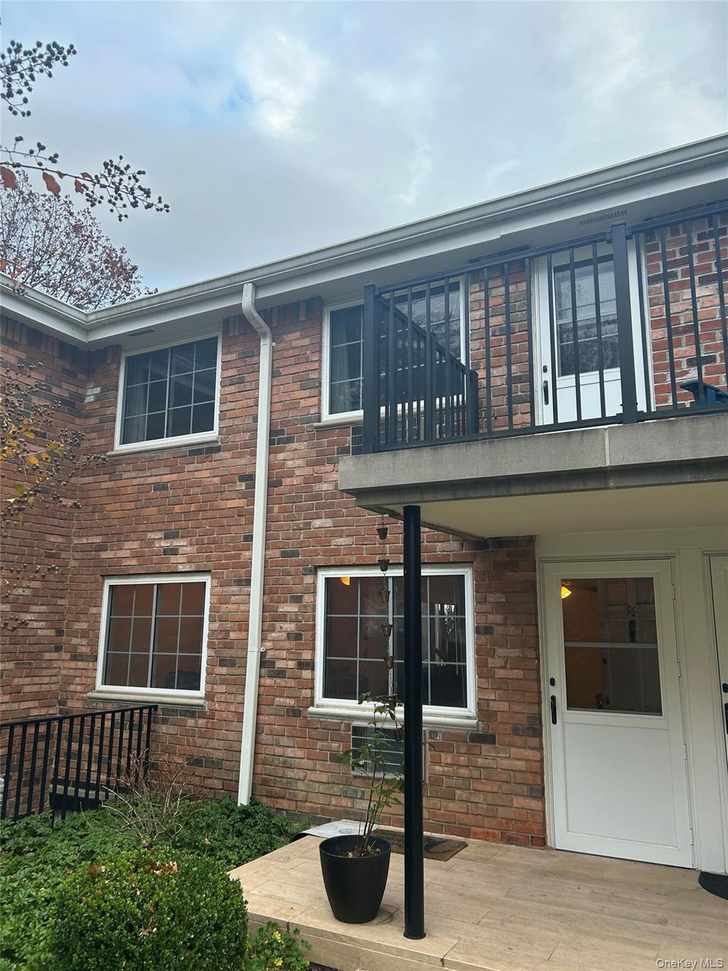 Photo of 96 Jervis Avenue #96, Farmingdale, NY 11735 (MLS # 939137)