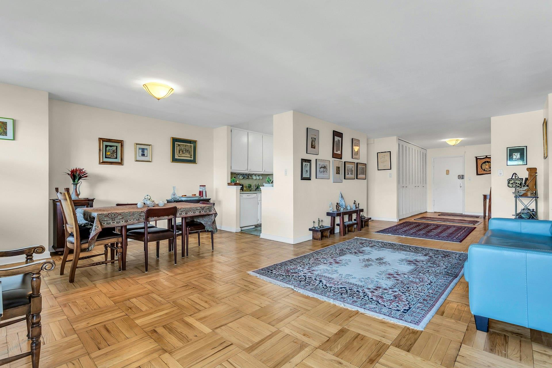 6636 Yellowstone Boulevard #6E, Forest Hills, New York image 8