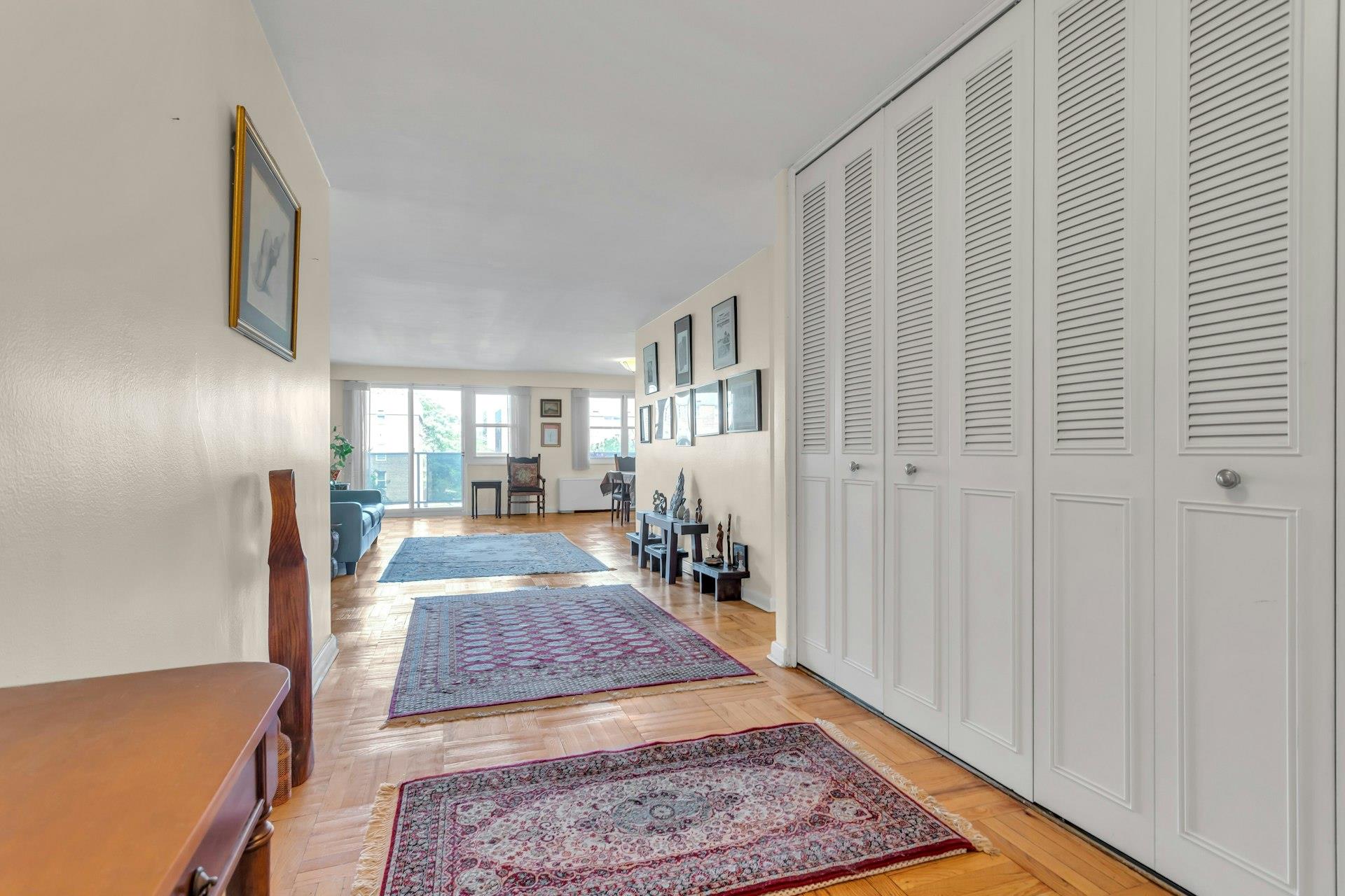 6636 Yellowstone Boulevard #6E, Forest Hills, New York image 6