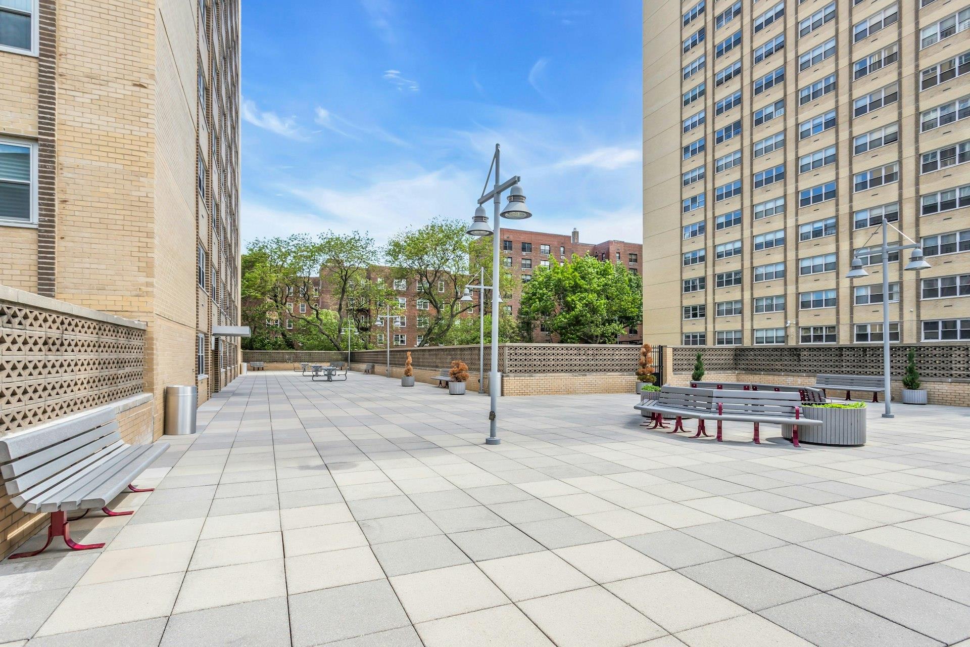 6636 Yellowstone Boulevard #6E, Forest Hills, New York image 22