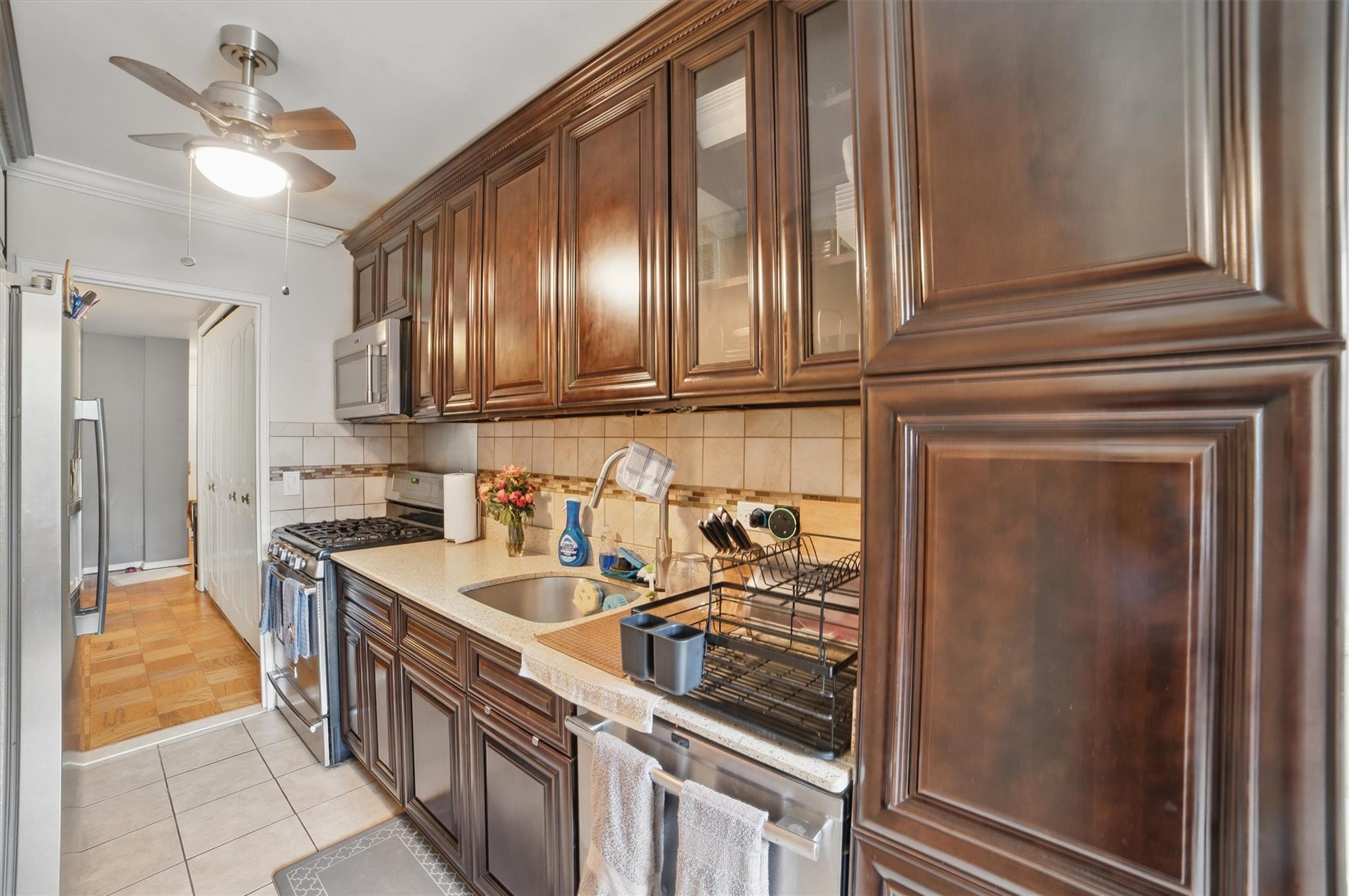 60 Barker Street #417, Mount Kisco, New York image 13