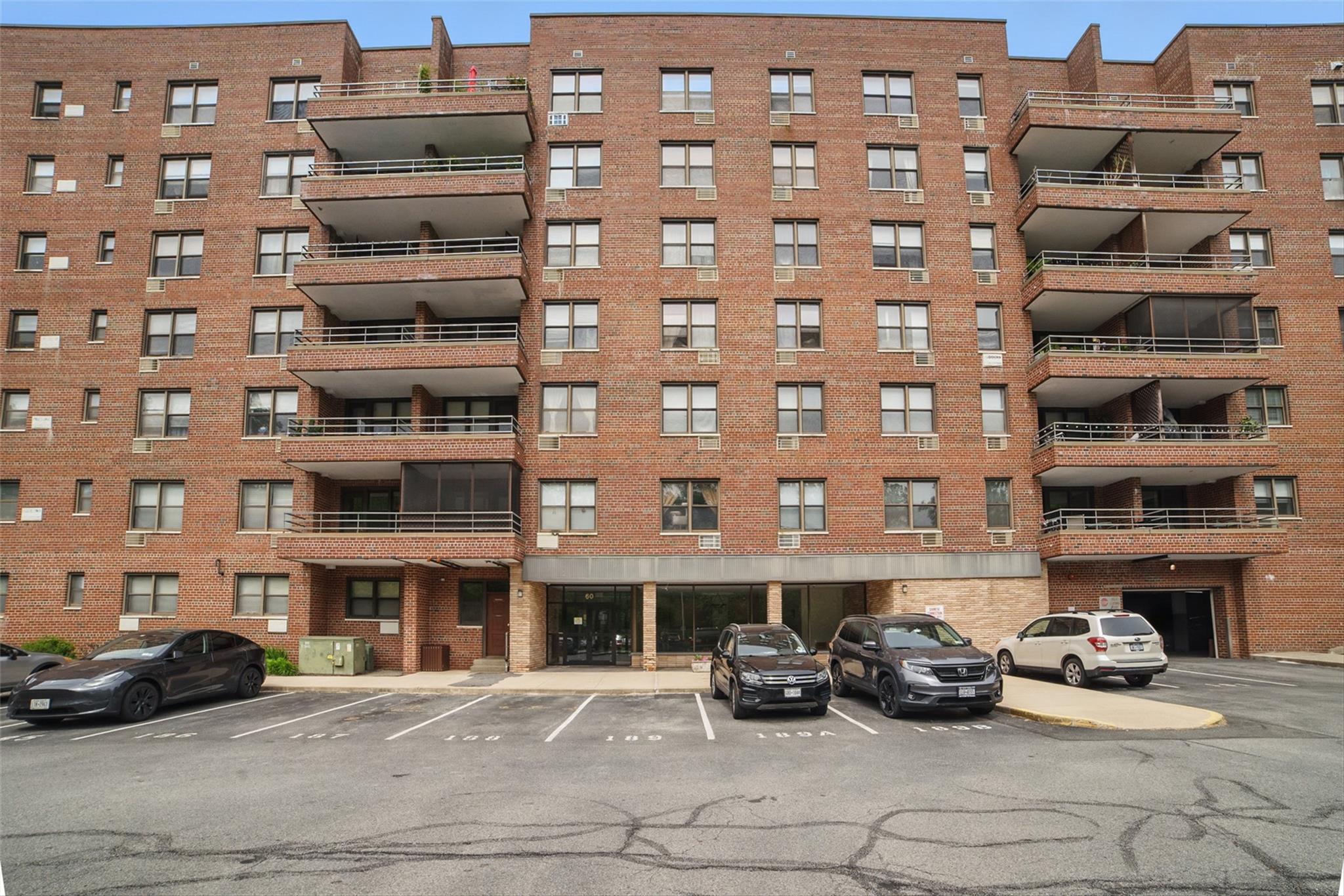 60 Barker Street #417, Mount Kisco, New York image 3
