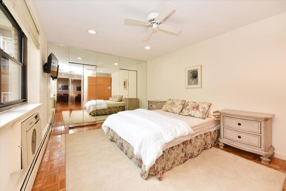 40 Stoner Avenue #1M, Great Neck, New York image 23