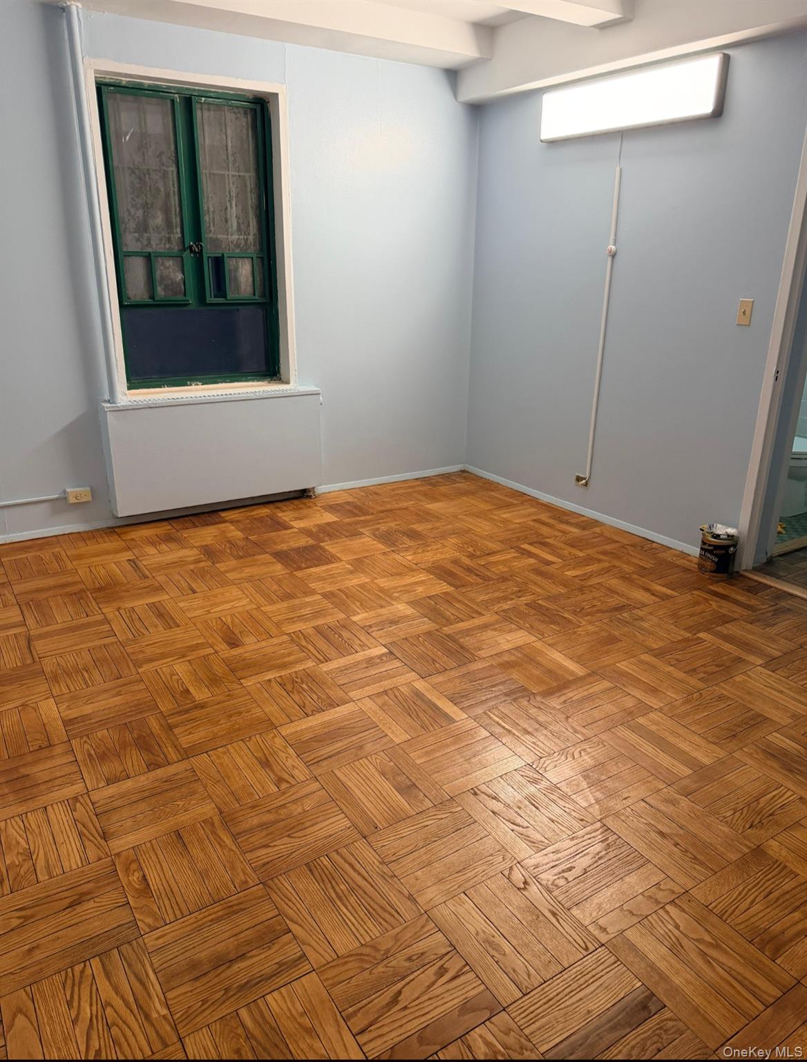 1938 EAST TREMONT AVE 1G