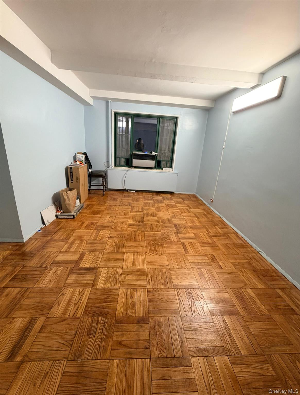 1938 EAST TREMONT AVE 1G