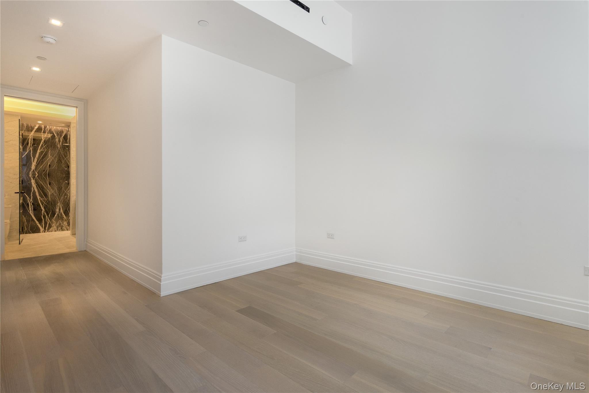 108 Leonard Street 12R