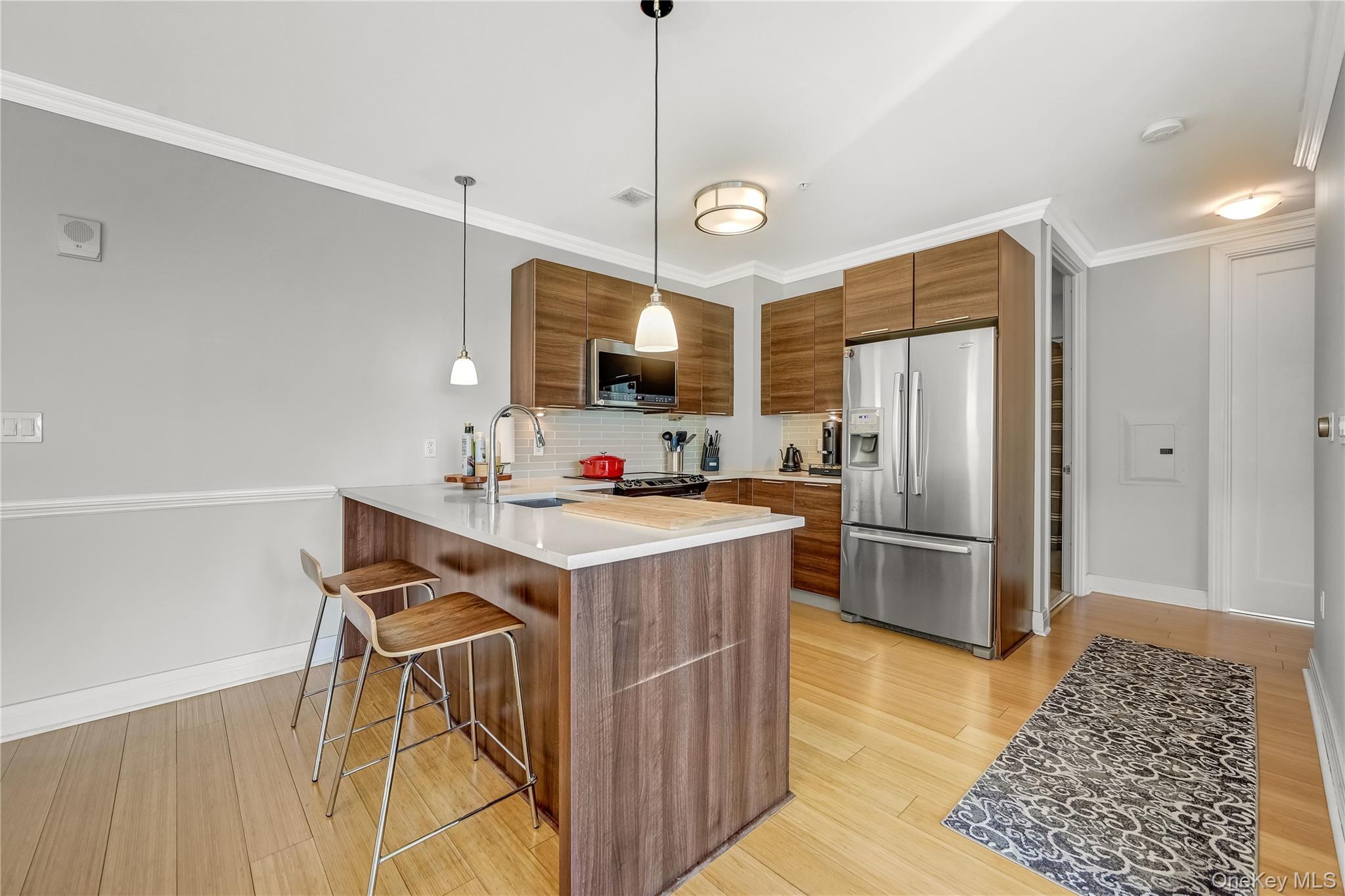 701 Ridge Hill Boulevard 1J