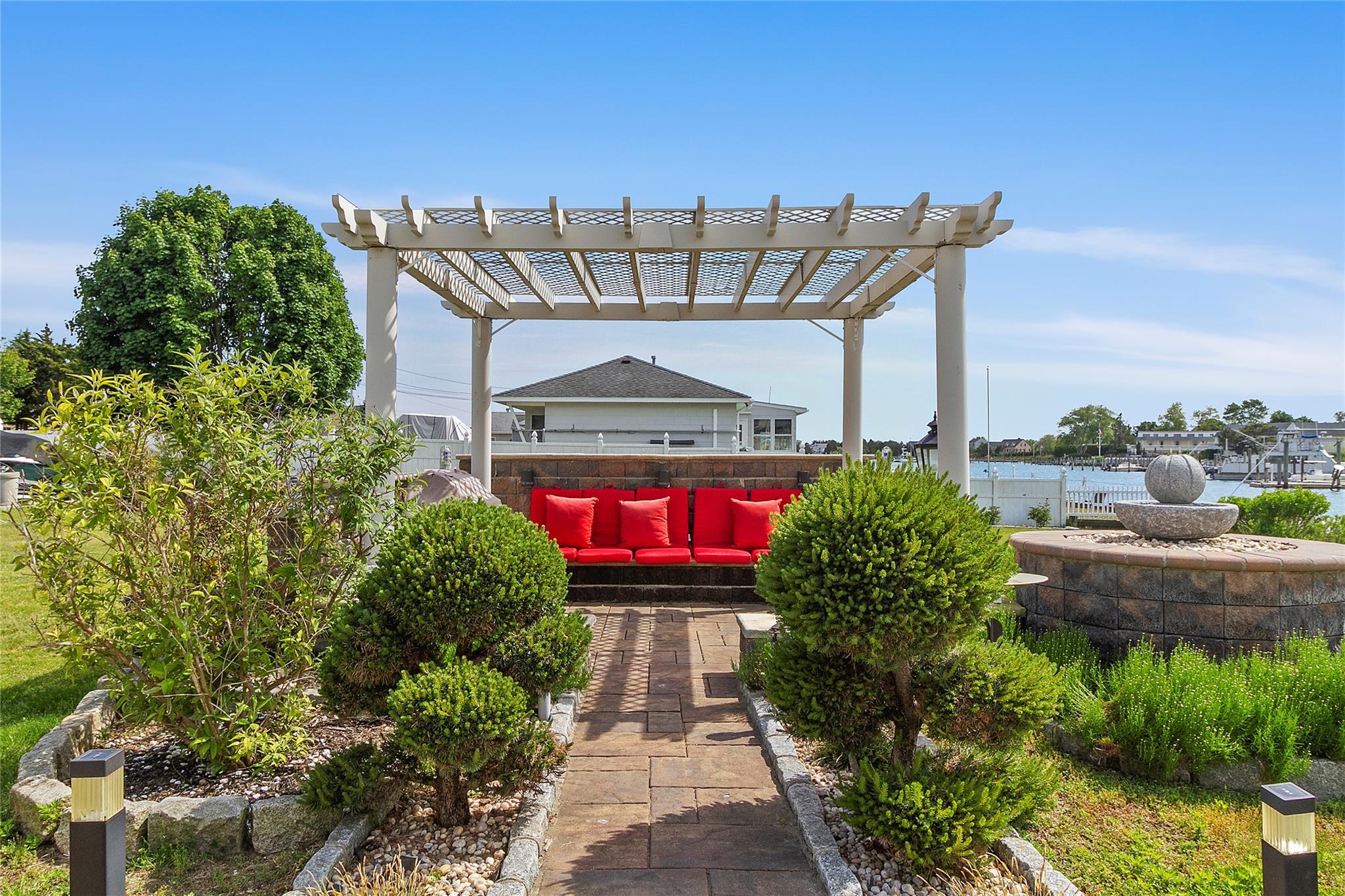 1 Rebadam Lane, Southampton, New York image 17