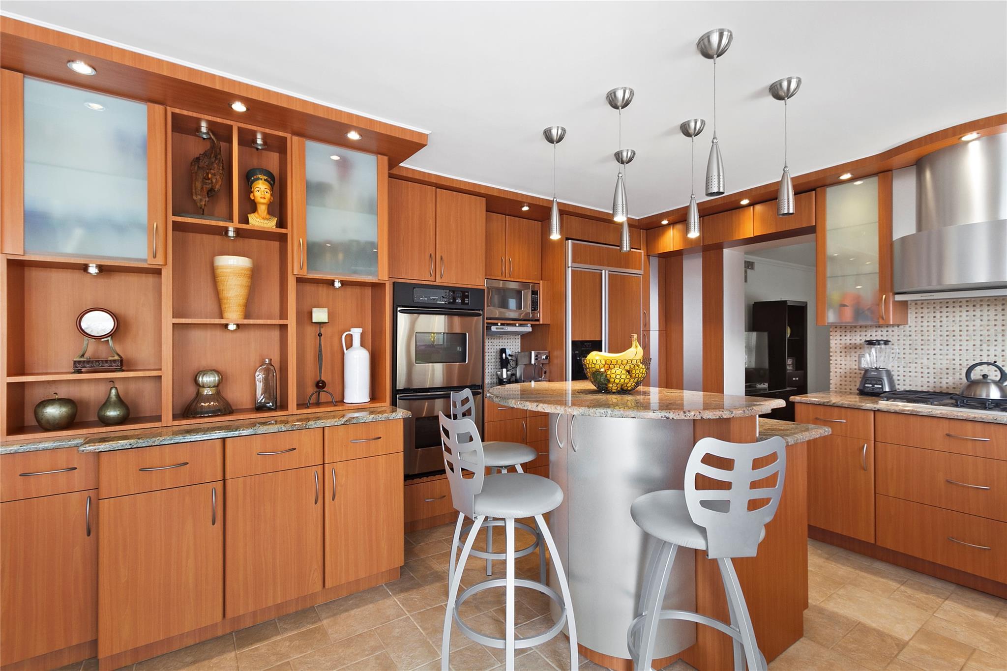 1 Rebadam Lane, Southampton, New York image 6