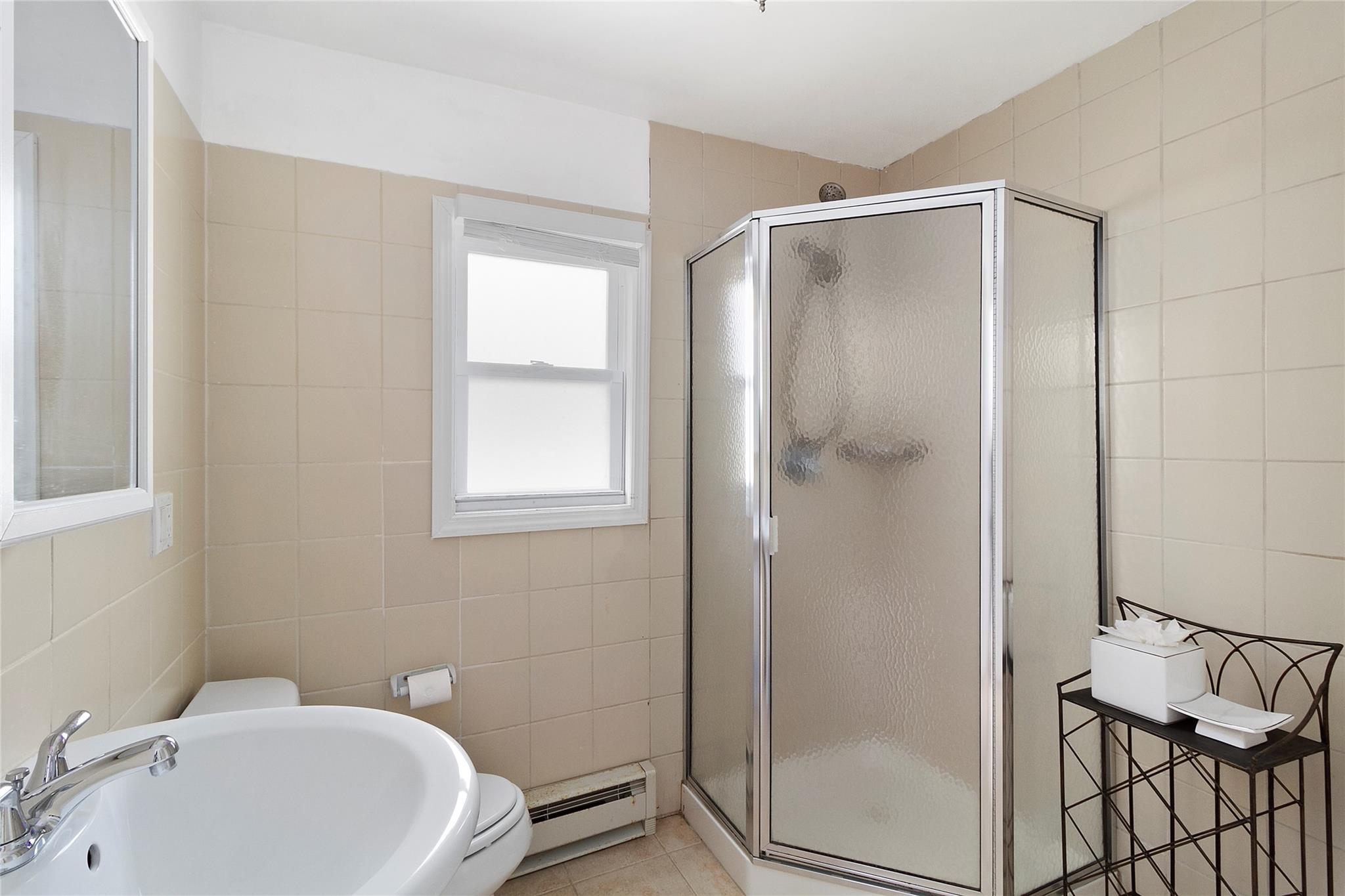 1 Rebadam Lane, Southampton, New York image 21