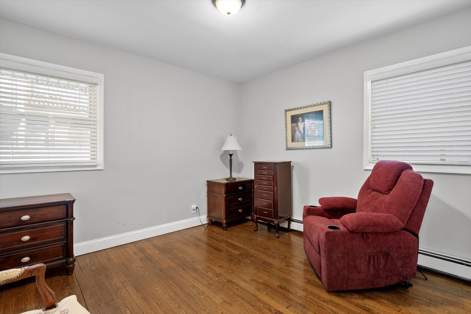 3401 Hawthorne Drive, Wantagh, New York image 13