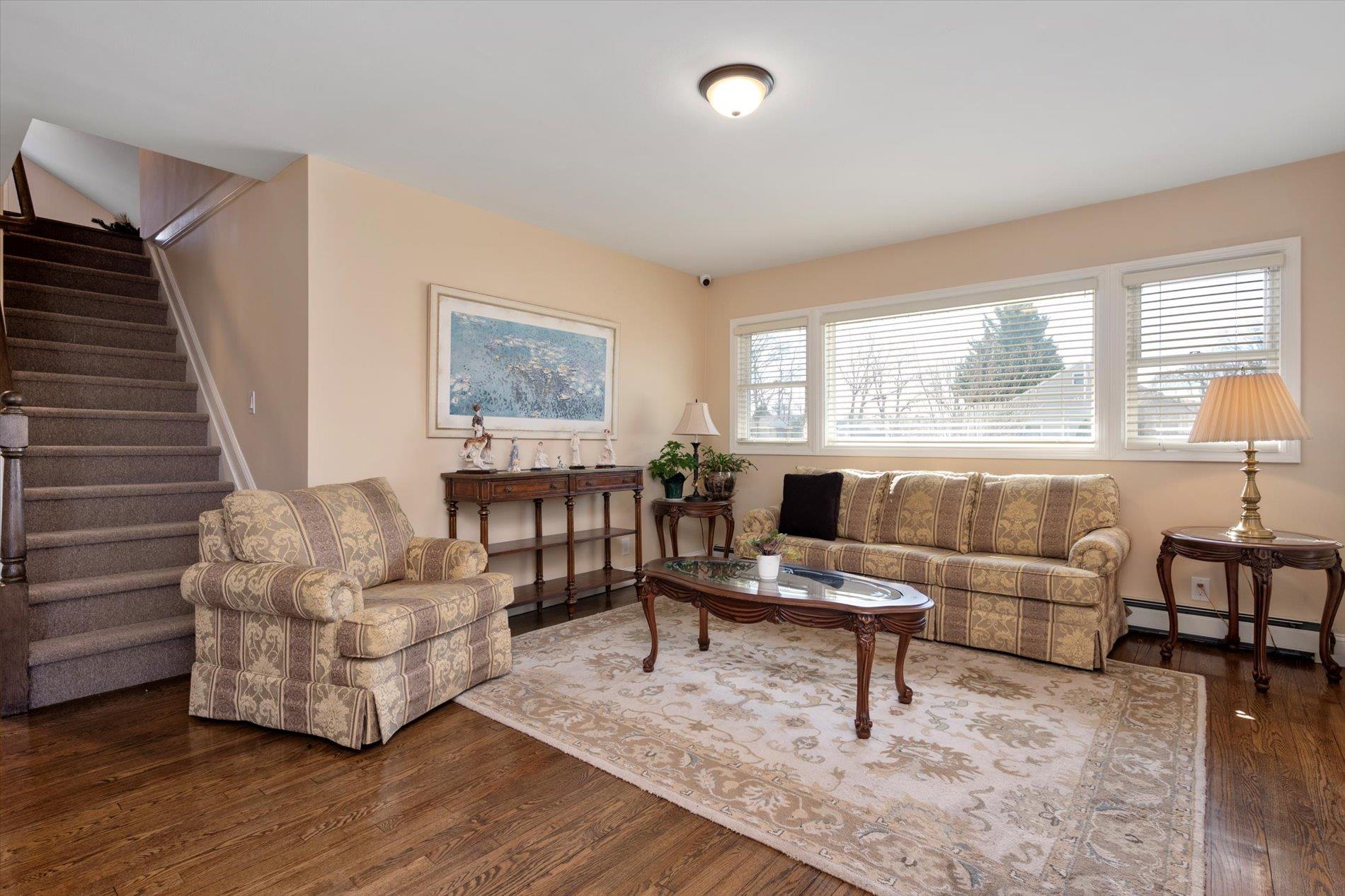 3401 Hawthorne Drive, Wantagh, New York image 7
