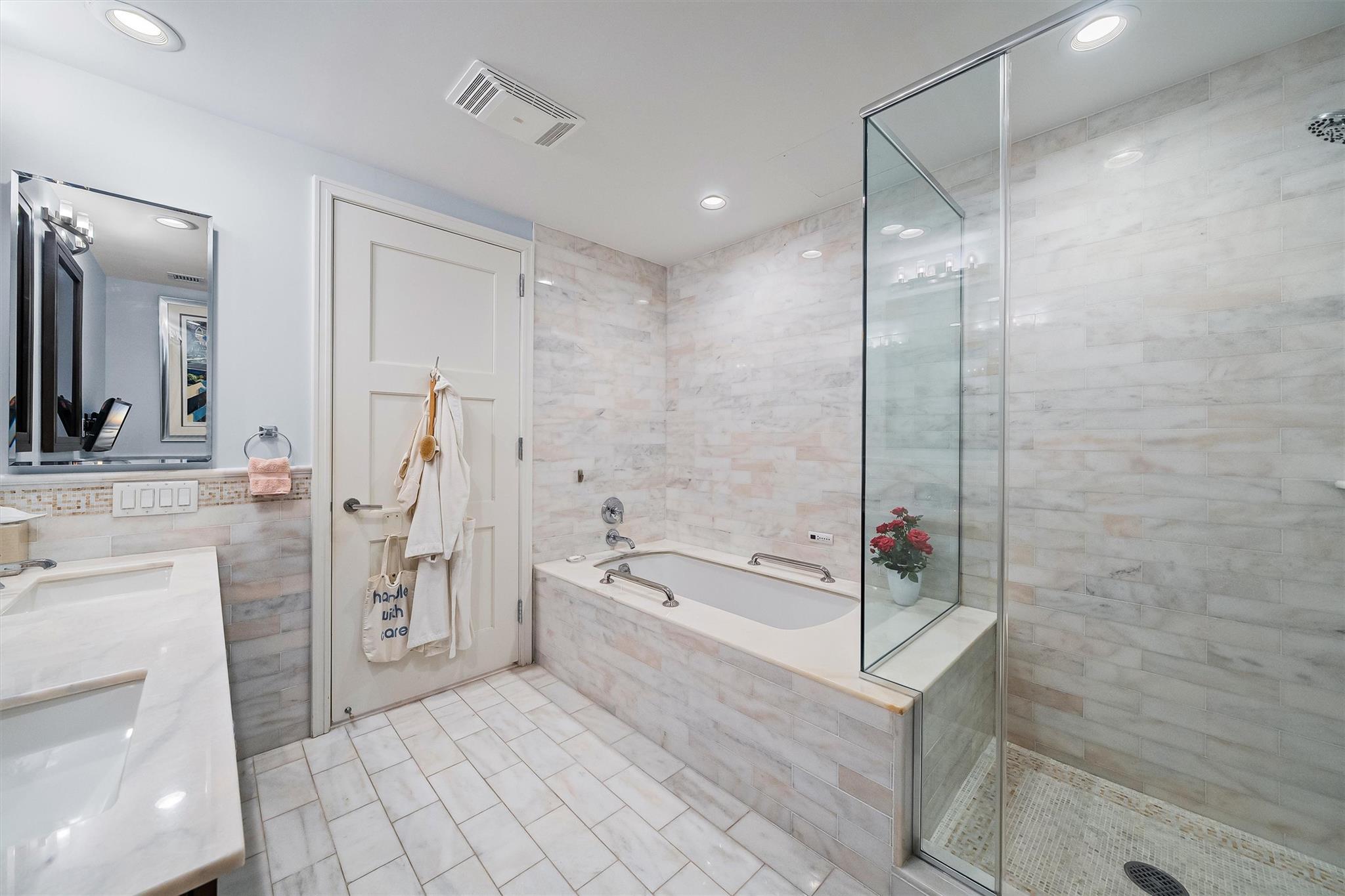 5 Renaissance Square #23G, White Plains, New York image 28