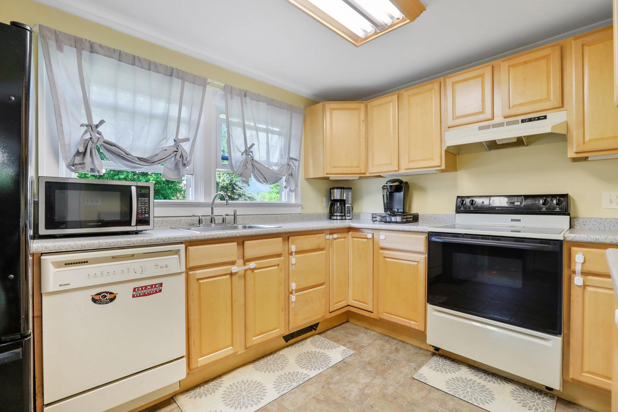 63 Osborne Hill Road, Fishkill, New York image 11