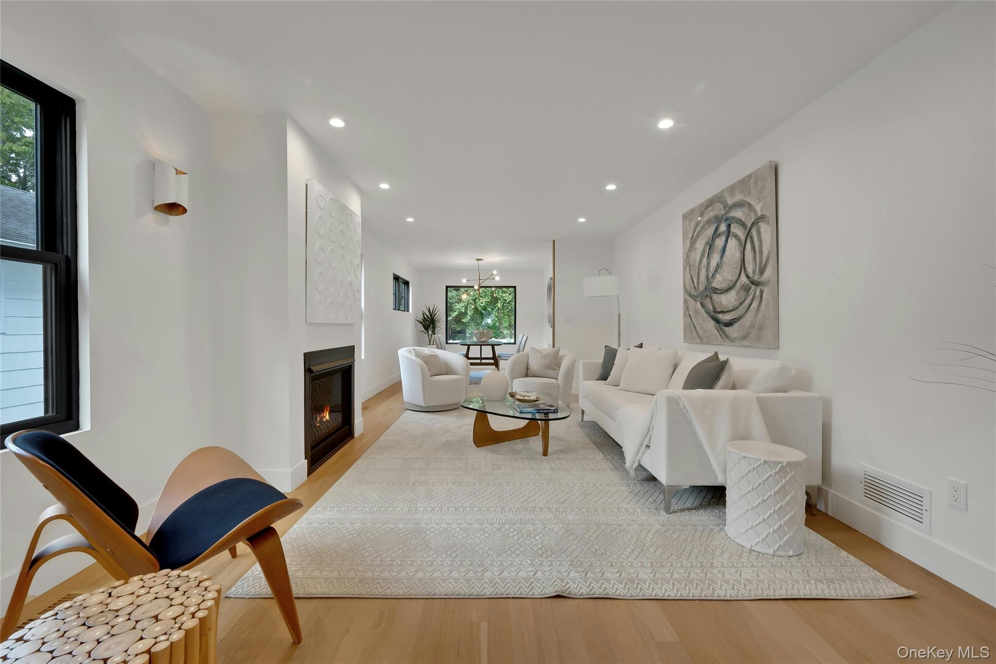 23 Holly Place