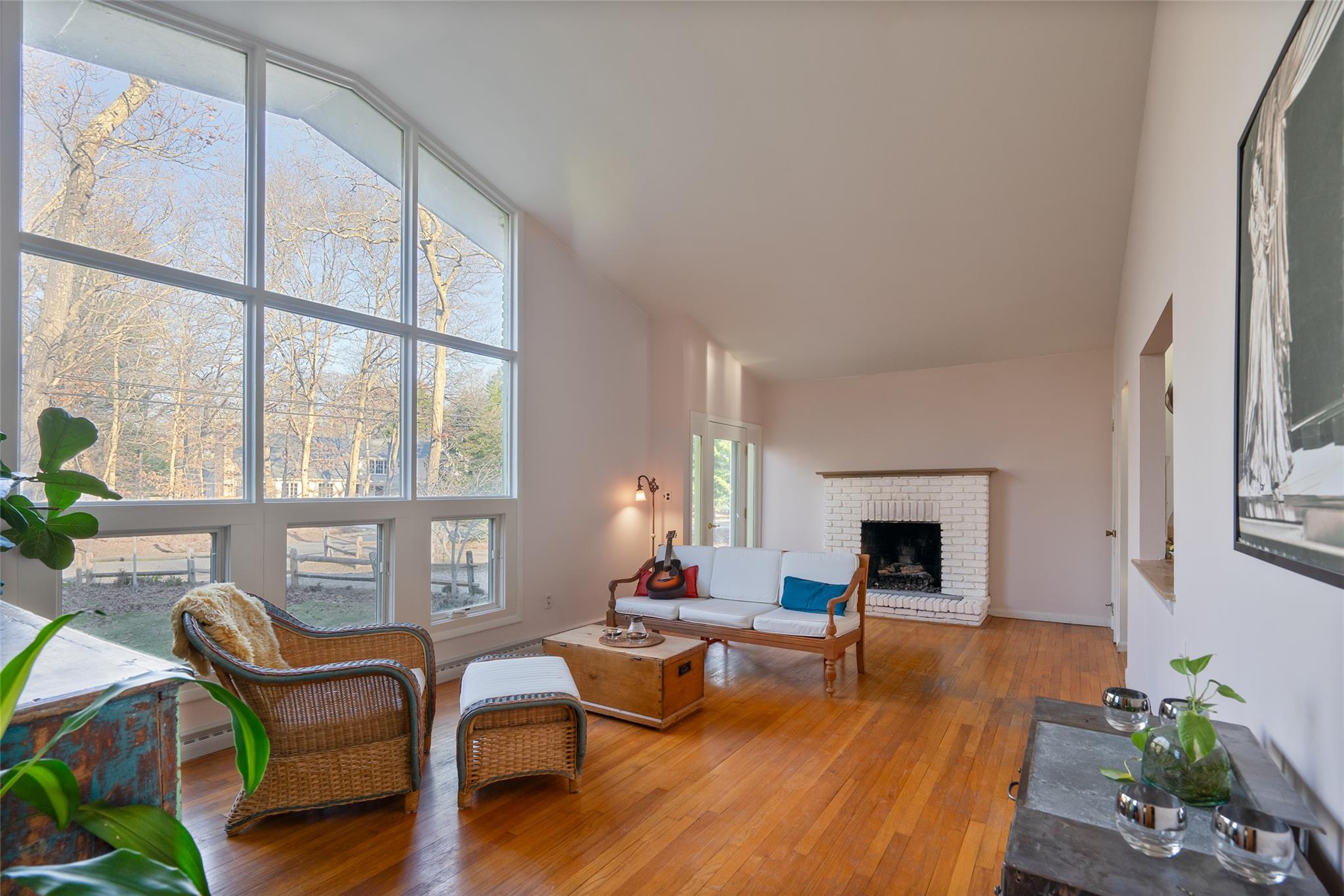 104 Pembroke Drive, Springs, New York image 2