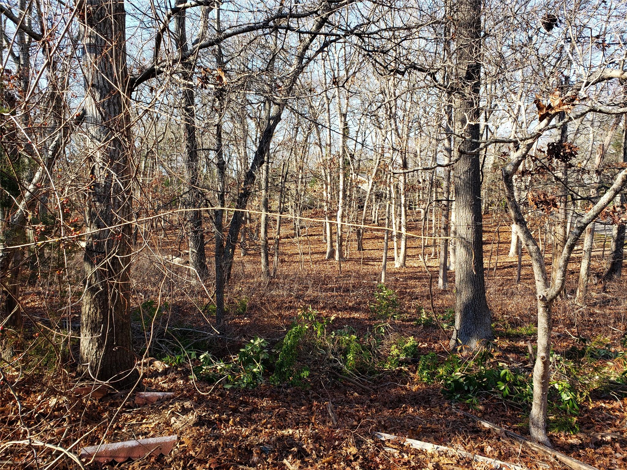 104 Pembroke Drive, Springs, New York image 5