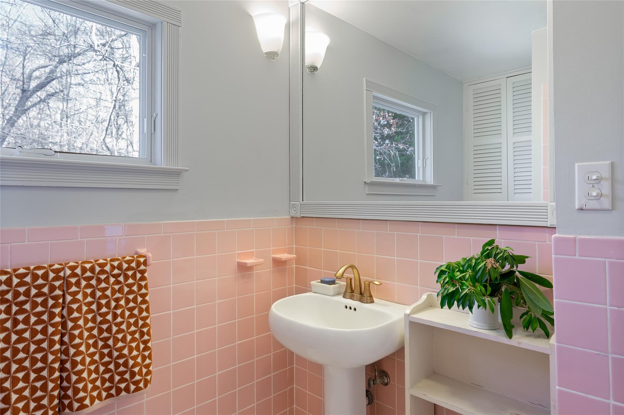 104 Pembroke Drive, Springs, New York image 20